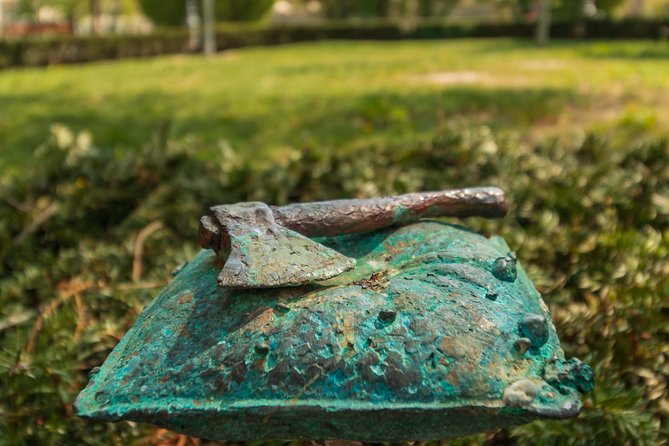 4 hours long private walking tour in Budapest - Stop 2: Vajdahunyad Castle, postcard shapes in City Park