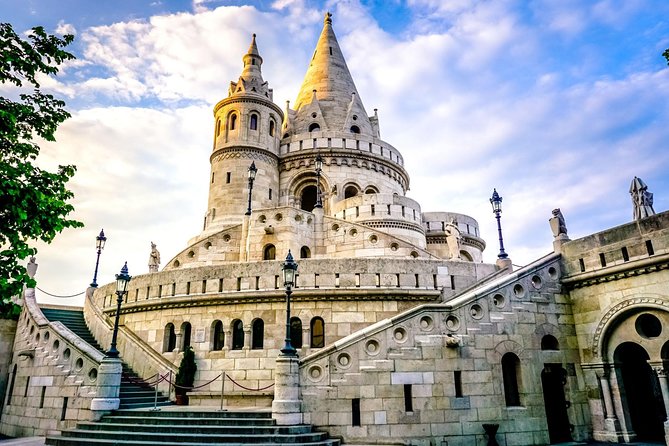 5 Hours Private Budapest First Class Tour with Parliament option - Private pickup and first-class transport in a compact 5-hour plan