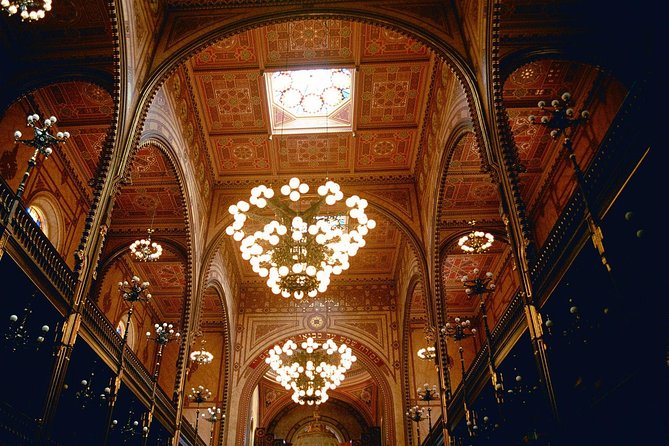A Journey through Jewish Budapest - Walking Tour - What your guide brings to the walk