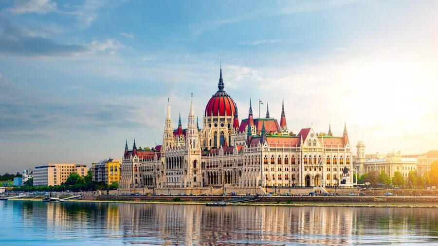 Best of Budapest: Private Walking Tour with a Local - Private and Flexible: You Control the Vibe