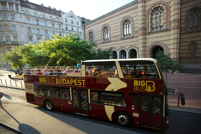 Big Bus Budapest Hop-On Hop-Off Bus and Walking Tour - Audio commentary in 16 languages: strong when it works