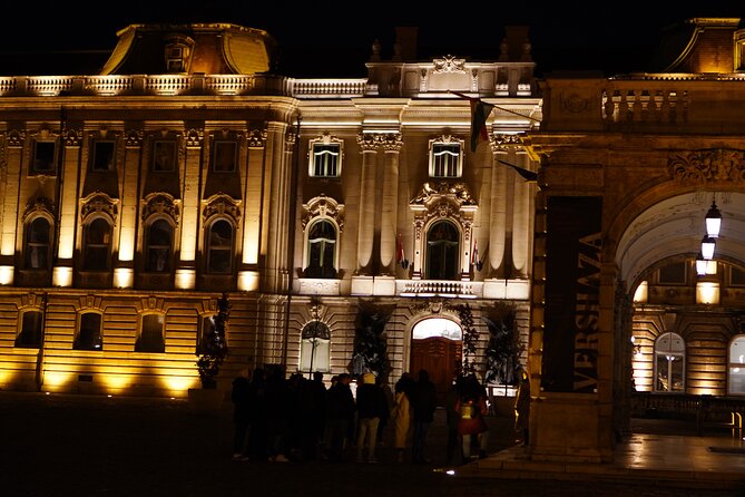 BloodThirsty Hungary - Castle District - Royal Palace of Hungary: a story pause designed for picture-friendly moments