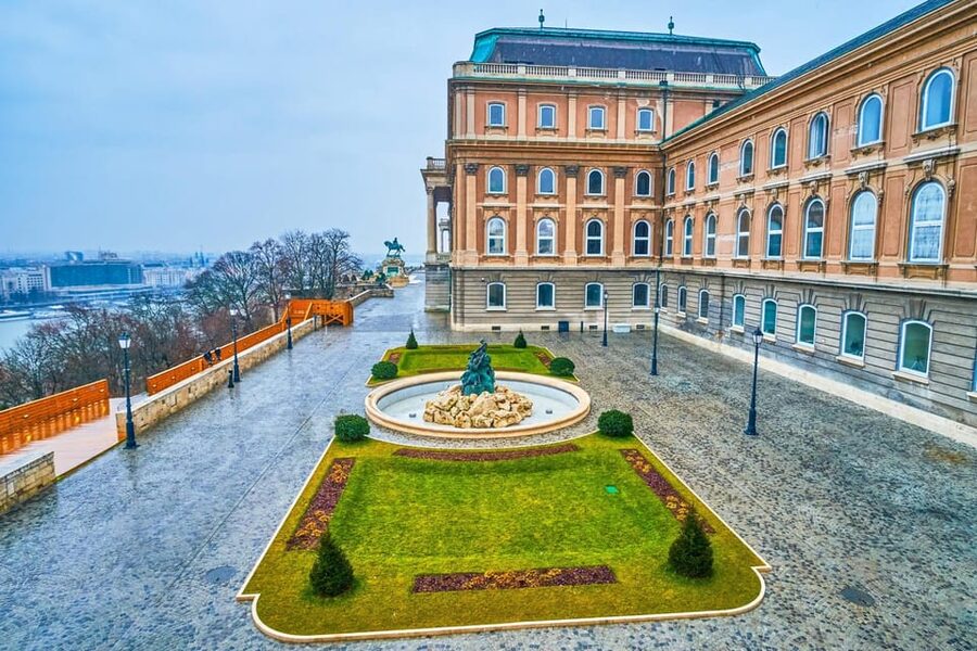 Buda Castle District and Matthias Church Private Tour - Price and value: is $144 per person fair for this route?
