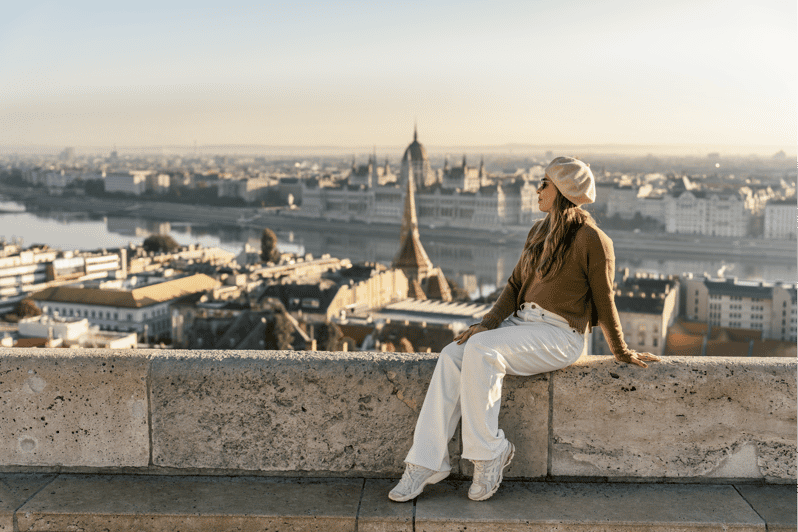 Buda Castle: Private photoshoot with a local guide - Key highlights at a glance