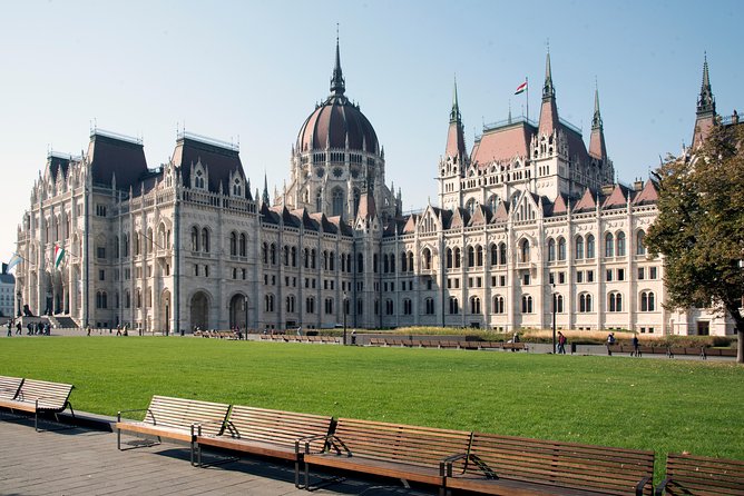 Budapest 3-Hour City Tour - Heroes’ Square Stop: Fast History, Good Photo Angles