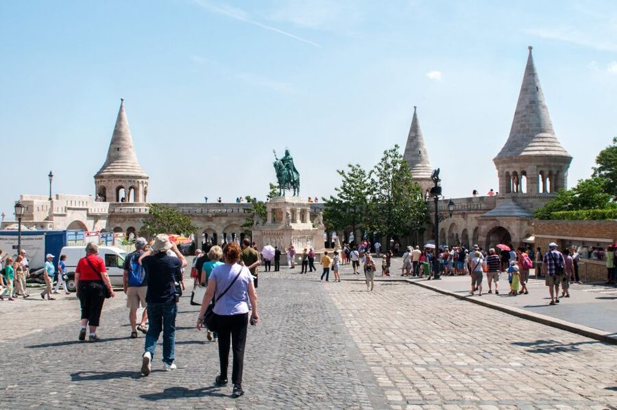 Budapest: 3-Hour Live Guided Sightseeing Tour - Why This 3-Hour Budapest Highlights Tour Makes Sense