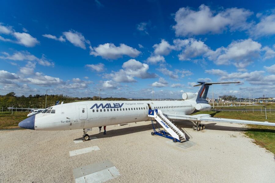 Budapest: Aeropark Admission Ticket - Price and value: $9 for 1.5 hours that actually moves