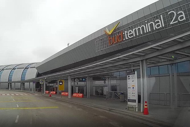 Budapest Airport Transfer - return (arrival & departure) with discount - Meet and Greet at Arrivals: Name Board, Real Help