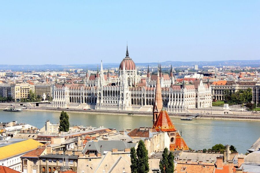 Budapest: All in One Walking Tour with Strudel House Stop - Fisherman’s Bastion panorama: why the ending location feels right