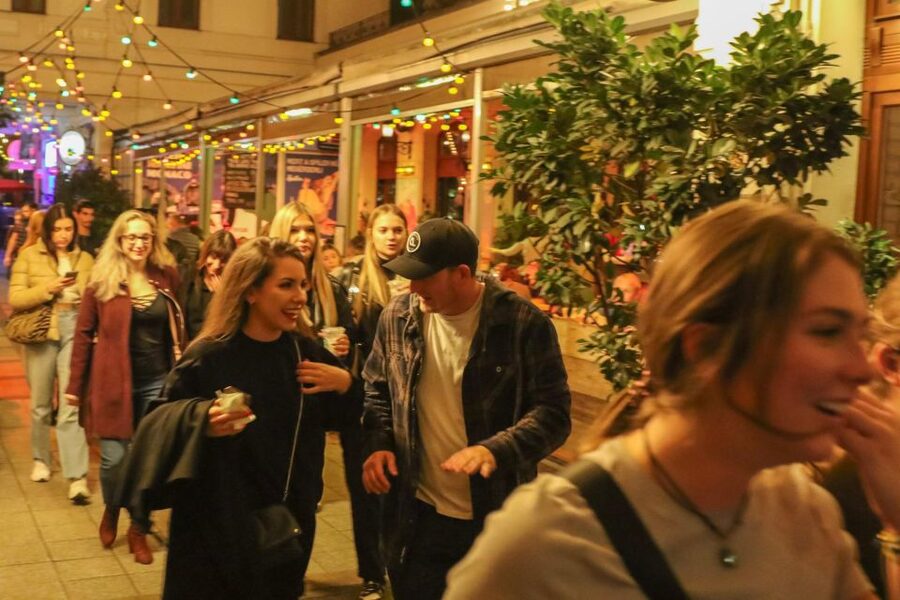Budapest: Bar Crawl Tour with Local Drinks - Who should book this (and who should skip it)