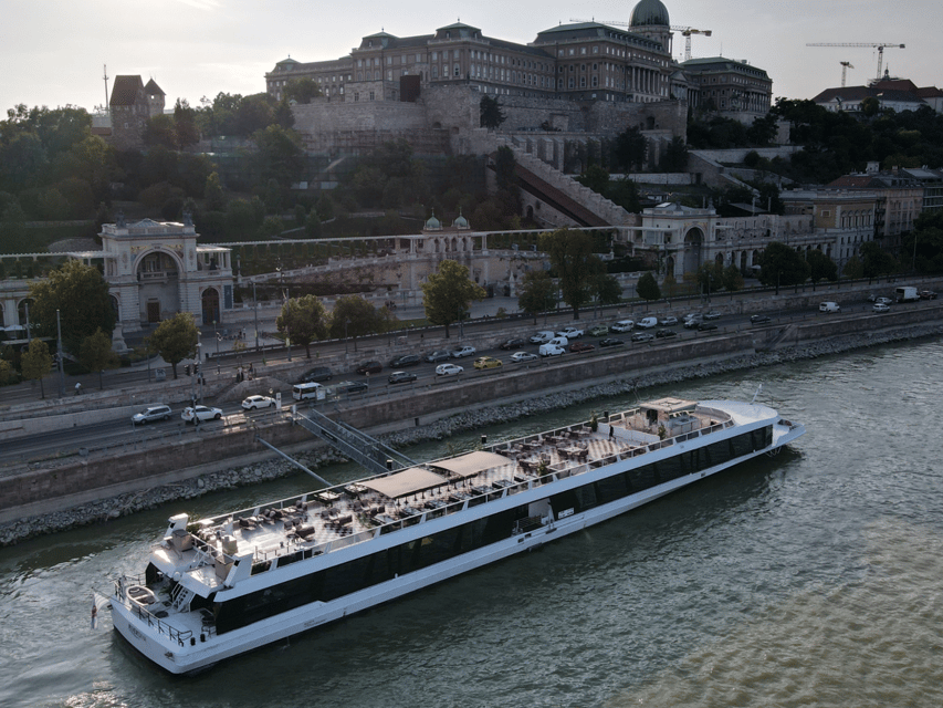 Budapest: BBQ Dinner Cruise w/ Live Music & Unlimited Drinks - Landmarks You’ll See: Parliament, Liberty Bridge, and More