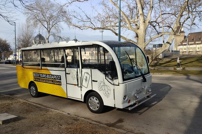 Budapest BeerBus Tour 60 Minutes Private Experience - Heroes’ Square: the seven chieftains and the corrected story to remember