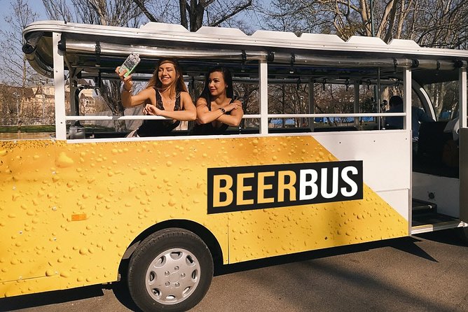 Budapest BeerBus Tour 60 Minutes Private Experience - Budapest Zoo and Botanical Garden plus Városliget Park vibes