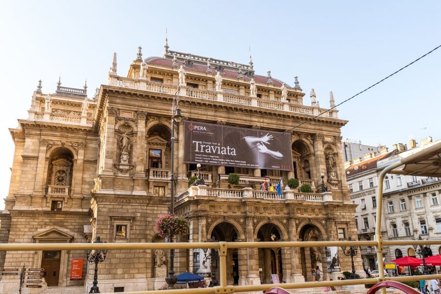 Budapest: Big Bus Hop-On Hop-Off Tour & Danube River Cruise - A Practical Ride Through Budapest: From Basilica to Parliament