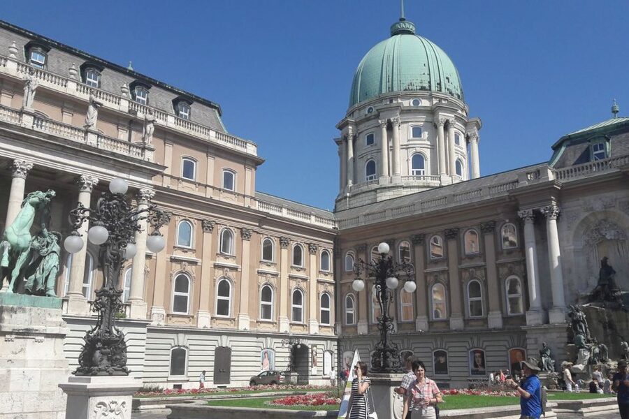 Budapest: Buda Castle District Walking Tour - Guide style: why the small-group format matters here