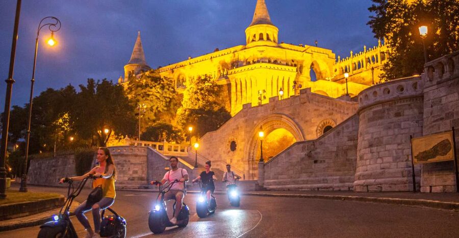 Budapest: Buda Castle E-Scooter Evening Tour - Why an e-scooter sunset tour makes sense in Budapest