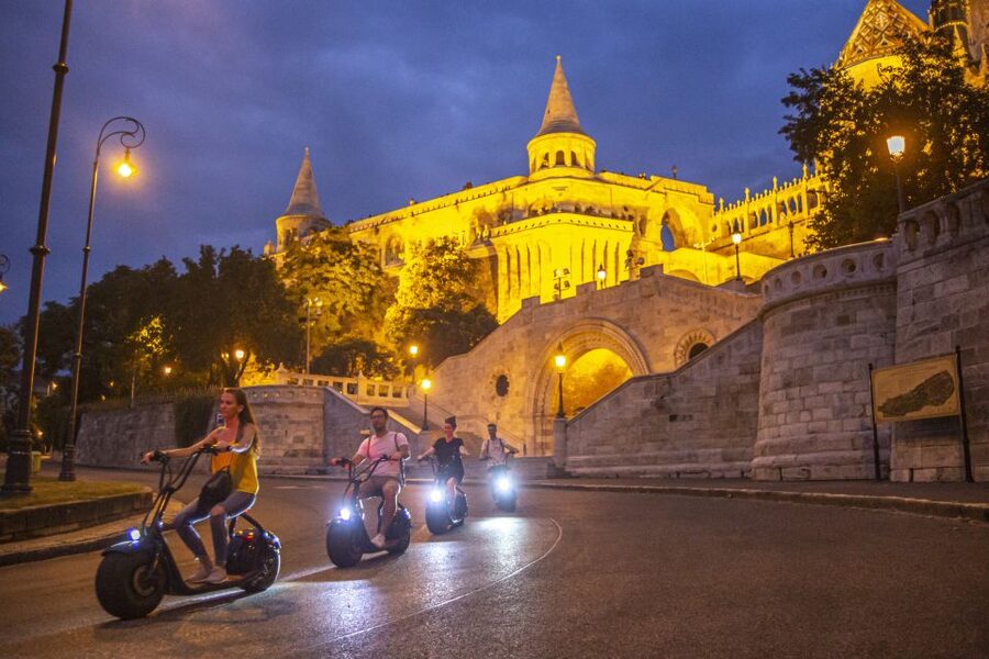 Budapest: Buda Castle E-Scooter Evening Tour - Getting started near Deák Ferenc tér and what to look for