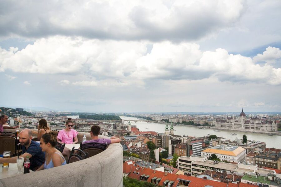 Budapest: Buda Castle Walking Tour in German - From medieval walls to the Buda Hills outlook