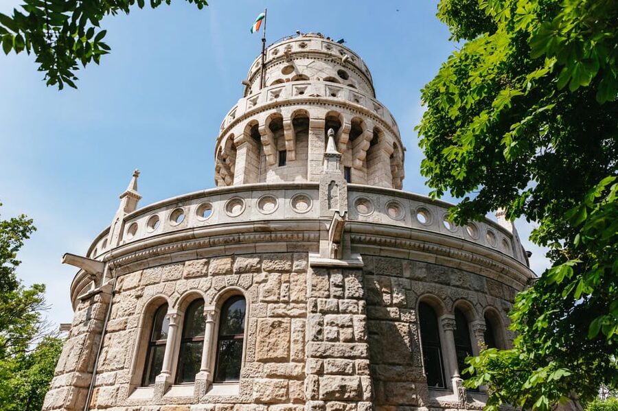 Budapest: Buda Hills Guided Hiking Tour with Optional Lunch - The optional lunch stop: refuel without killing the vibe