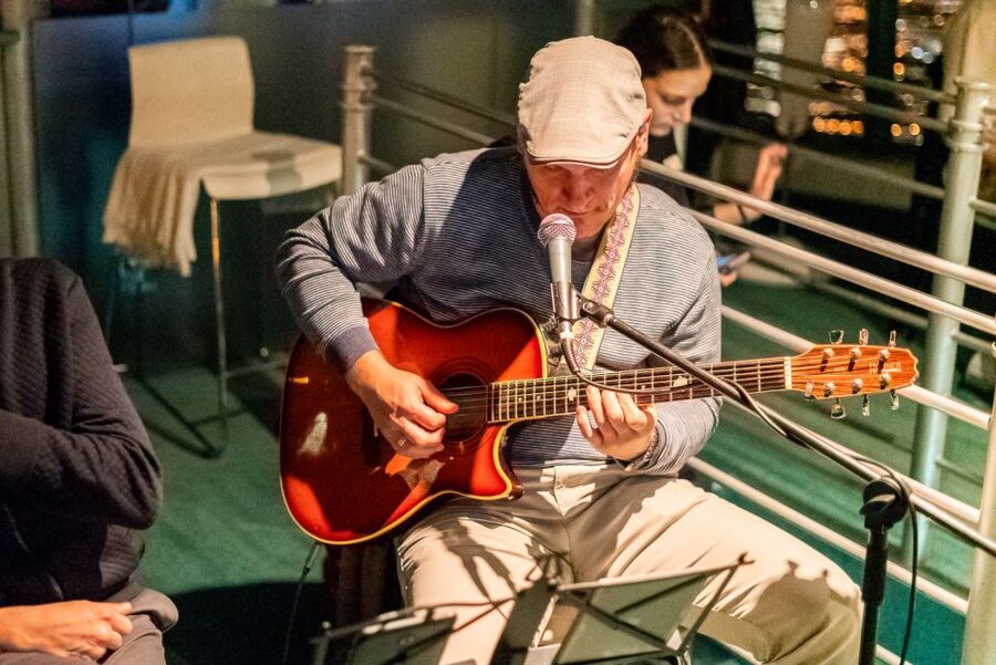 Budapest: Candlelit Dinner River Cruise with Live Music - The Bottom Line, Should You Book It?