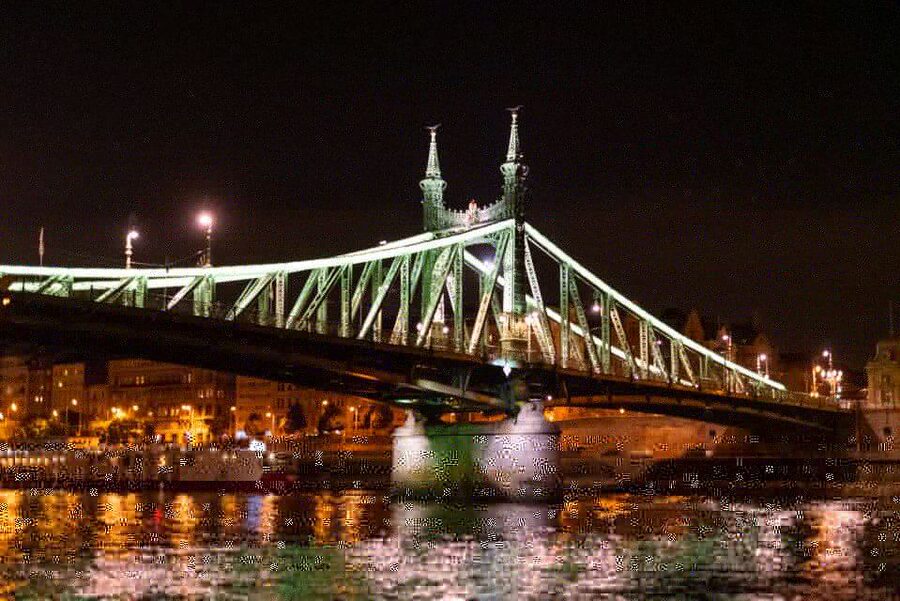 Budapest: Candlelit Dinner River Cruise with Live Music - Price and Value: What You’re Paying For