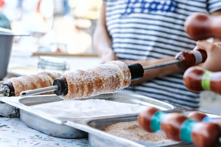 Budapest: Chimney Cake Workshop in City Park - Should you book the Budapest chimney cake workshop?