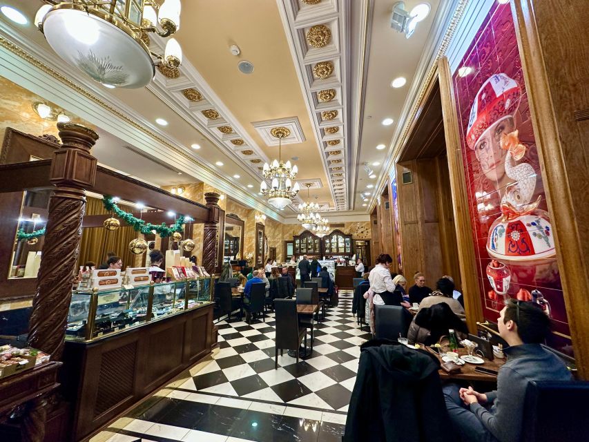 Budapest: Christmas Market Guided Walking Tour with Tastings - Who This Tour Fits Best