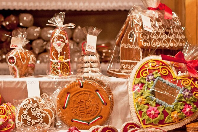 Budapest Christmas Market Tour with Basilica visit & Chimney cake - Christmas markets in one route: Basilica area, Vörösmarty Square, and more