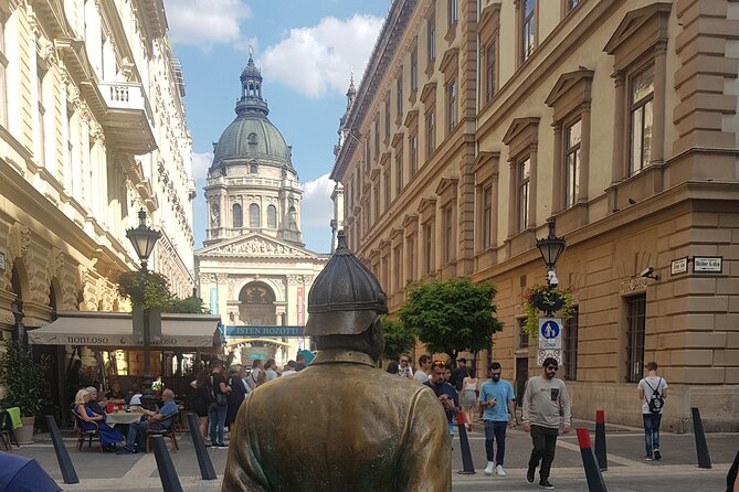 Budapest City Landmarks Walking Tour in 2 Hours - Vorosmarty Square and Vaci utca: people-watching, the underground angle, and Christmas traditions