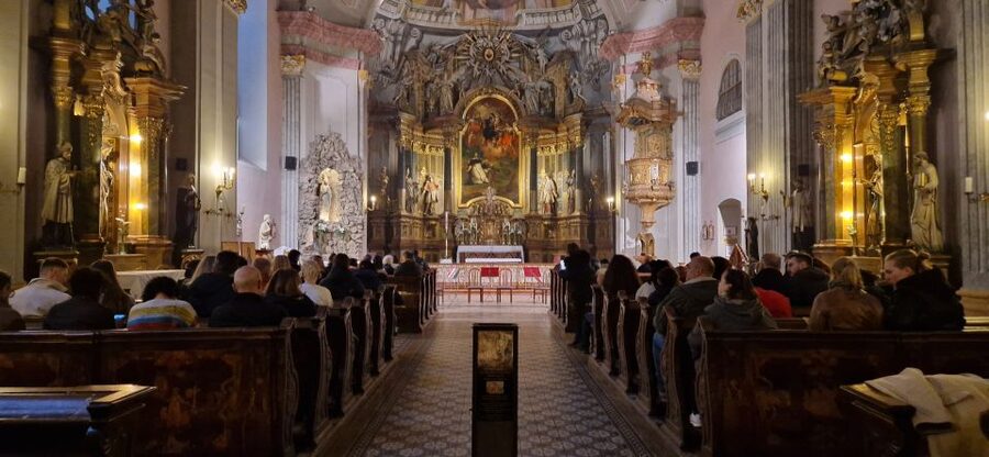 Budapest: Classical Music Concert in St. Michael's Church - What You Feel During the Performance (Beyond the Notes)