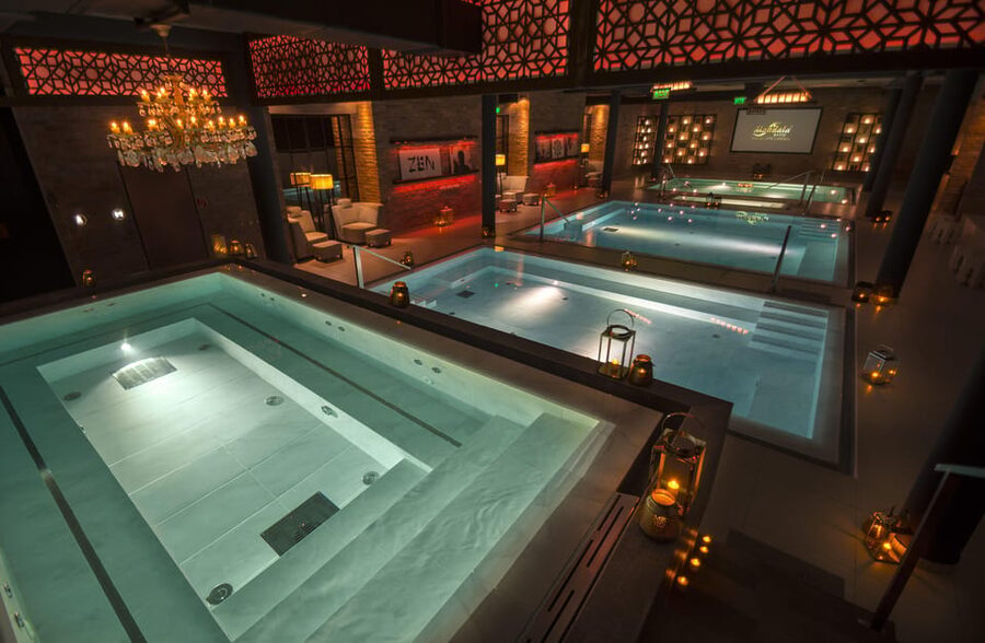 Budapest: Couple Holistic Swedish Massage with Jacuzzi Time - After Your Massage: Using the Included 4 Hours of Bath Entry Like a Pro