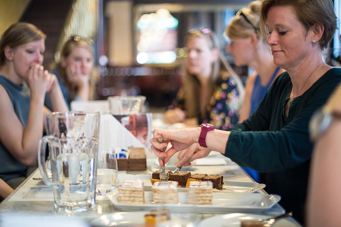 Budapest Culinary & Wine Walk - Central Market Hall: meat, paprika, and why markets matter