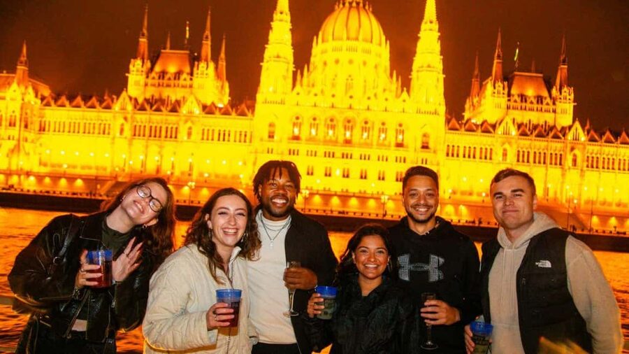 Budapest: Danube Beat Party Cruise with Drink Packages - Key things I’d circle on your checklist