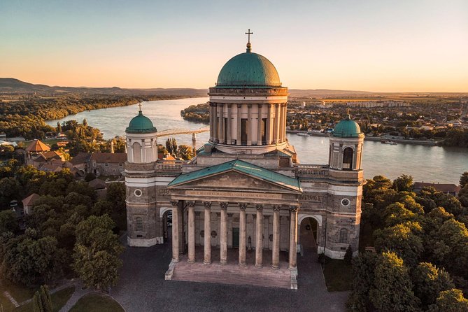 Budapest Danube Bend Full Day Tour with Lunch - Why the Danube Bend makes sense as a day trip