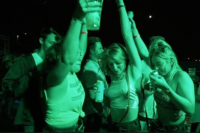 Budapest Danube Cruise with DJ, Drinks and After Party - Cloakroom and indoor warmth, for when the river wind wins