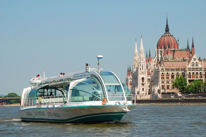 Budapest Danube Cruise with Drink, Audio Guide, Margaret Island - Timing choices: when to go for photos and a calmer vibe