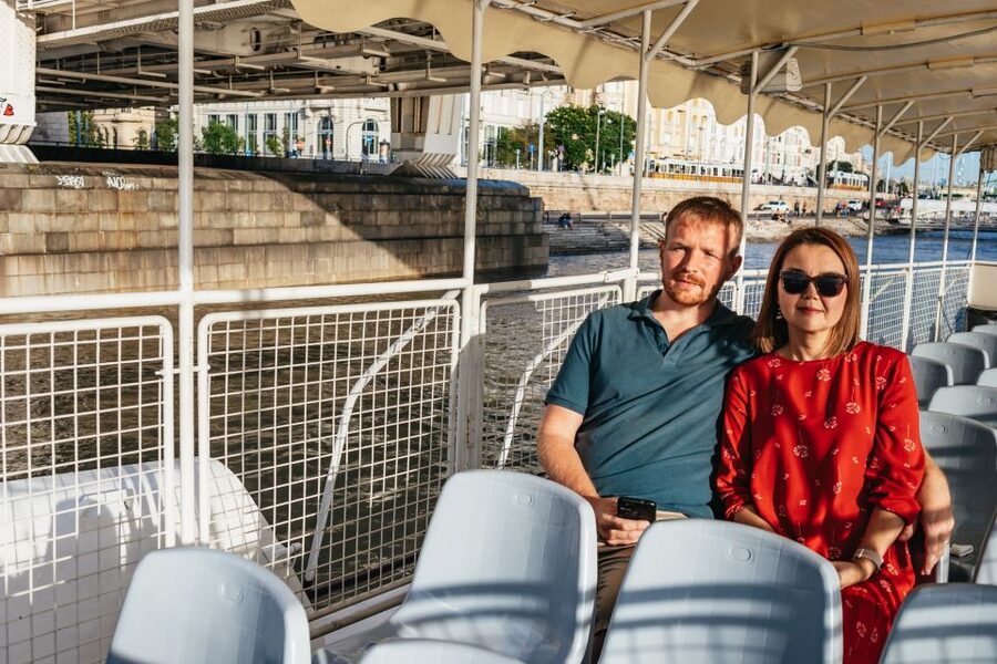 Budapest: Danube River City Lights Express Cruise - Who this cruise fits best