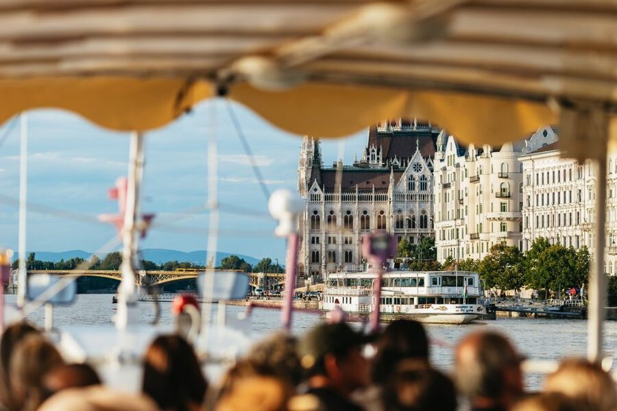 Budapest: Danube River City Lights Express Cruise - Price and value: what $14 really gets you