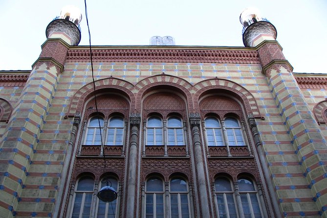 Budapest Dohany, Heroes', Rumbach synagogues & Jewish Ghetto Tour - Price value: what you get for about $63