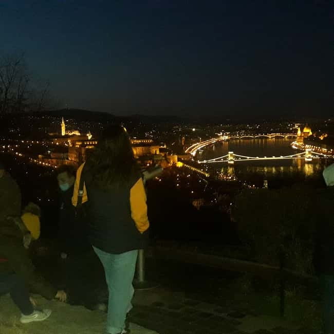 Budapest: Evening Castle Hill Tour with Fishermen's Bastion - Castle Hill after dark, why this 2.5-hour format works