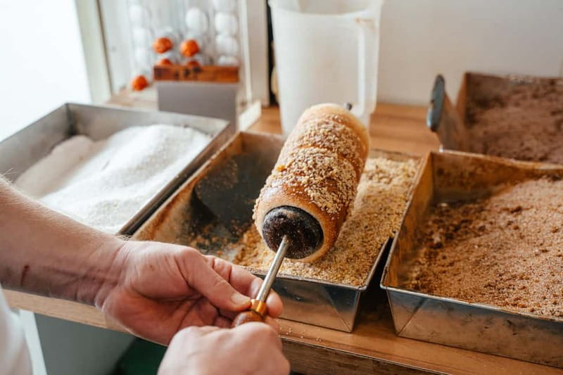 Budapest: Food Tour with Wine tasting By Foodapest™ 2025 - Your Guide and Group Size, What That Actually Changes