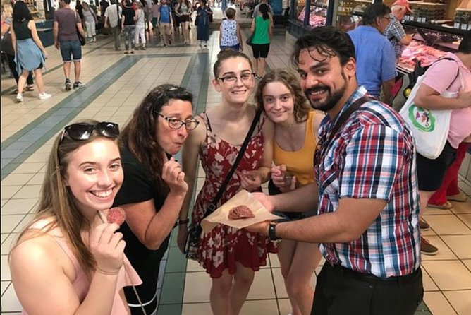 Budapest Foodie Tour - How the private, up-to-4 format changes the experience