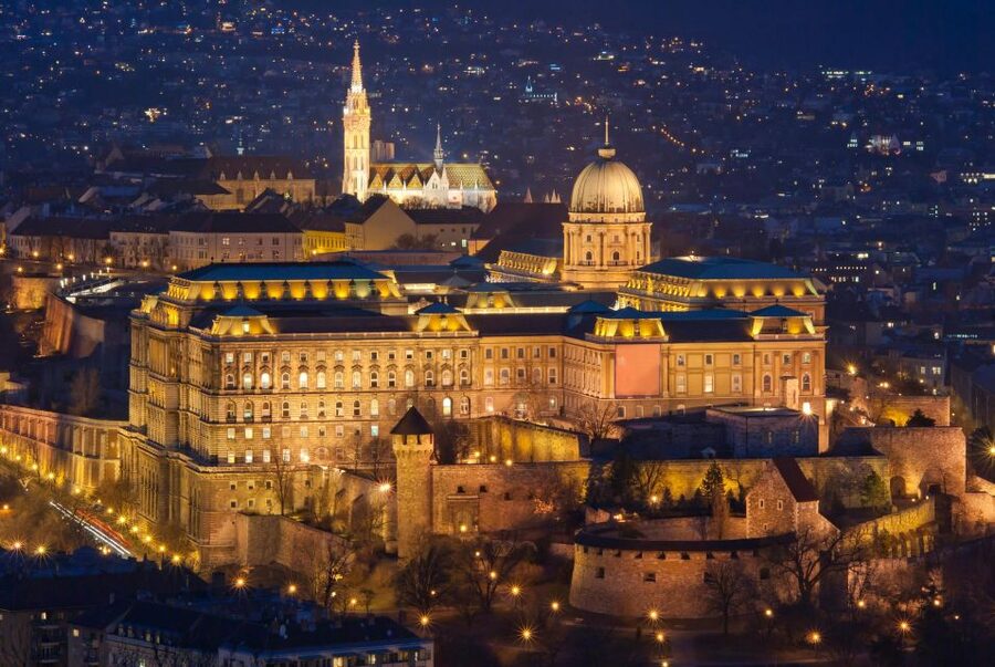 Budapest Full Day Tour - A 6-hour plan that hits Andrássy Avenue, the Danube, and the Castle District