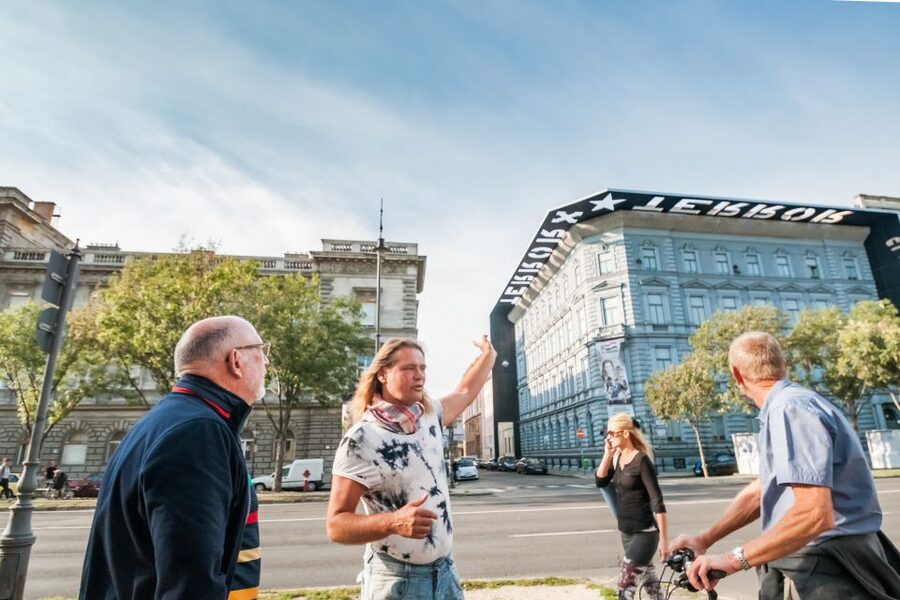 Budapest: Guided City Discovery Bike Tour - Budapest on wheels: why this beats a walking tour