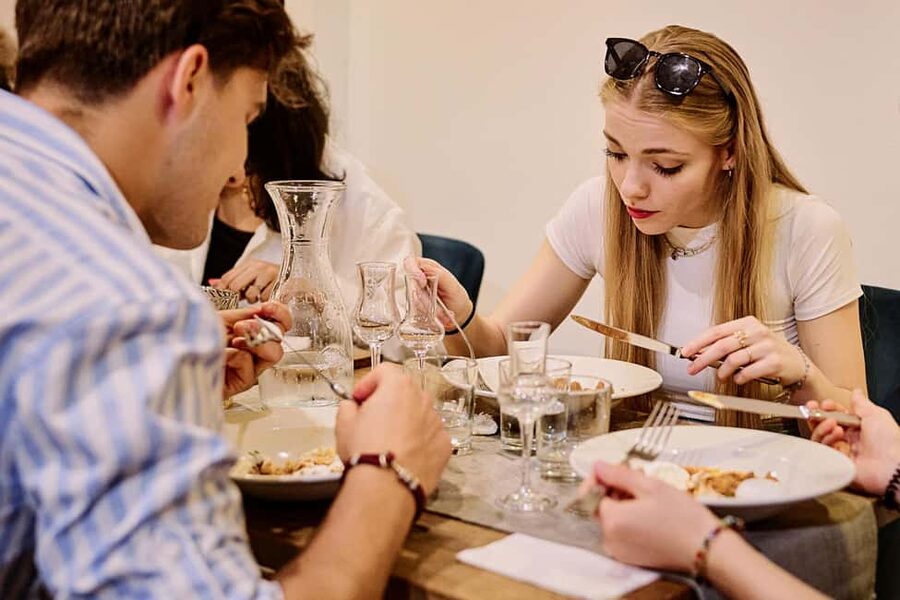 Budapest Guided Food Tour with Drinks Included - Vegetarian options, and why you should tell them your needs early
