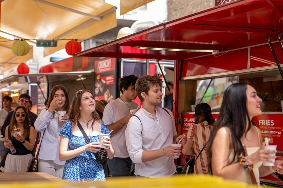 Budapest: Guided Food Tour with Wine, Beer, and Shots - Street Food to Hands-On Lángos: The First Flavor Wave