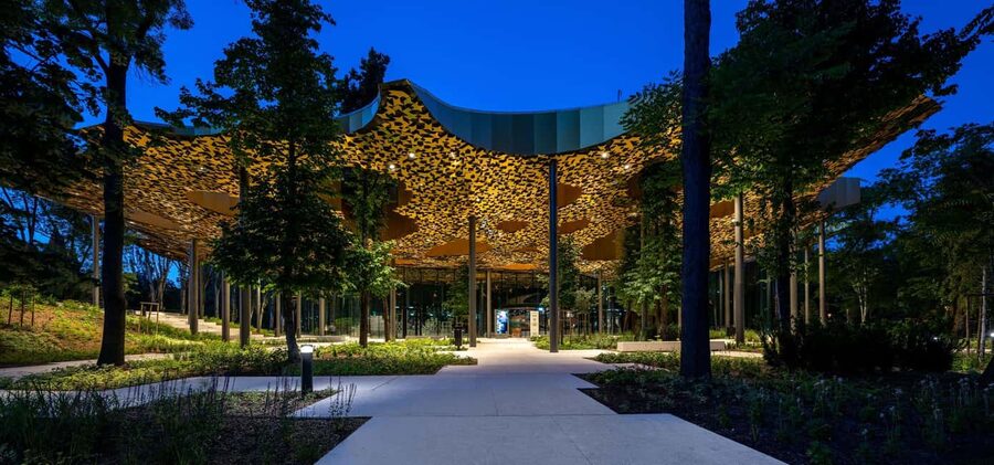 Budapest: Guided Tour of the House of Music, Hungary - Where you start: the foyer, glass, and getting oriented fast