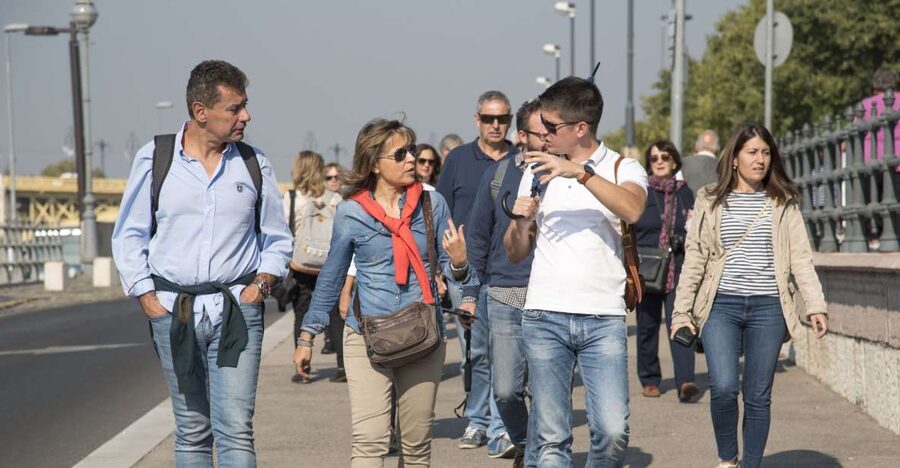 Budapest: Guided Walking Tour of Pest - Liberty Square and a Street Market Moment