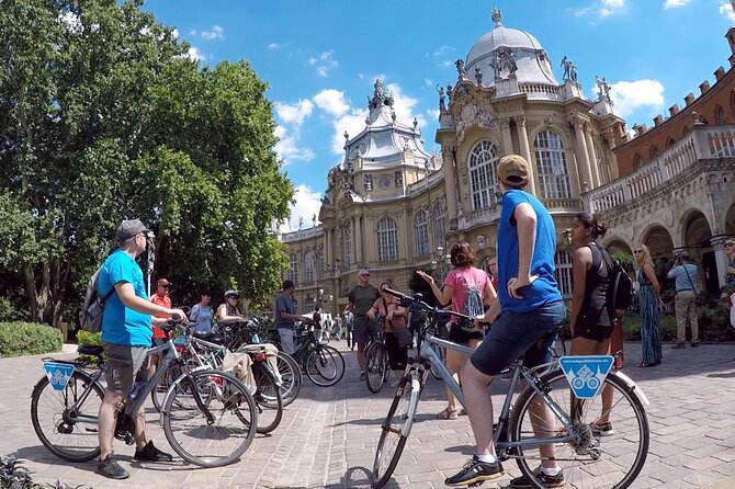Budapest Highlights Bike Tour with a local guide - Meeting point and bike setup at Rumbach Sebestyén u. 10