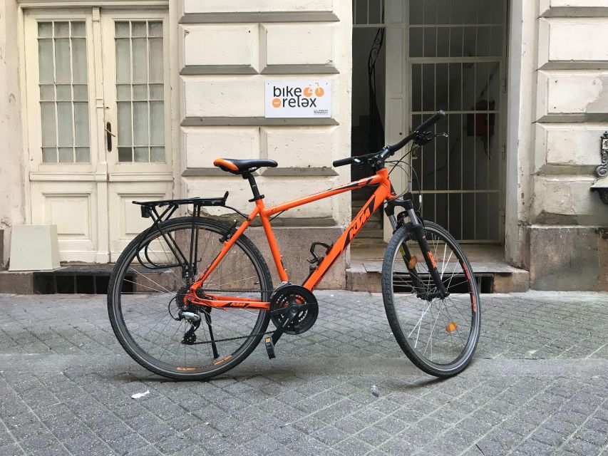 Budapest: Historic Downtown Bicycle Ride with Scenic Views - Liberty Square to Parliament: Setting Up the Danube Bank